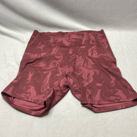 Gymshark Pants - Gymshark Marble shorts size large